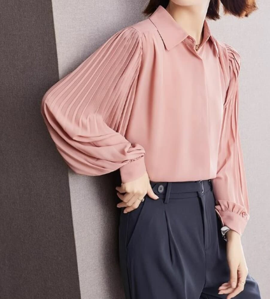 イエベ春/イエベ秋服 シフォンプリーツブラウス