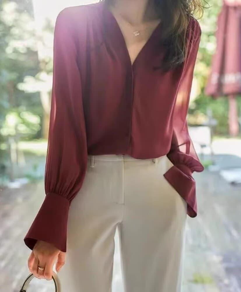 イエベ秋服 ふんわりスリーブブラウス