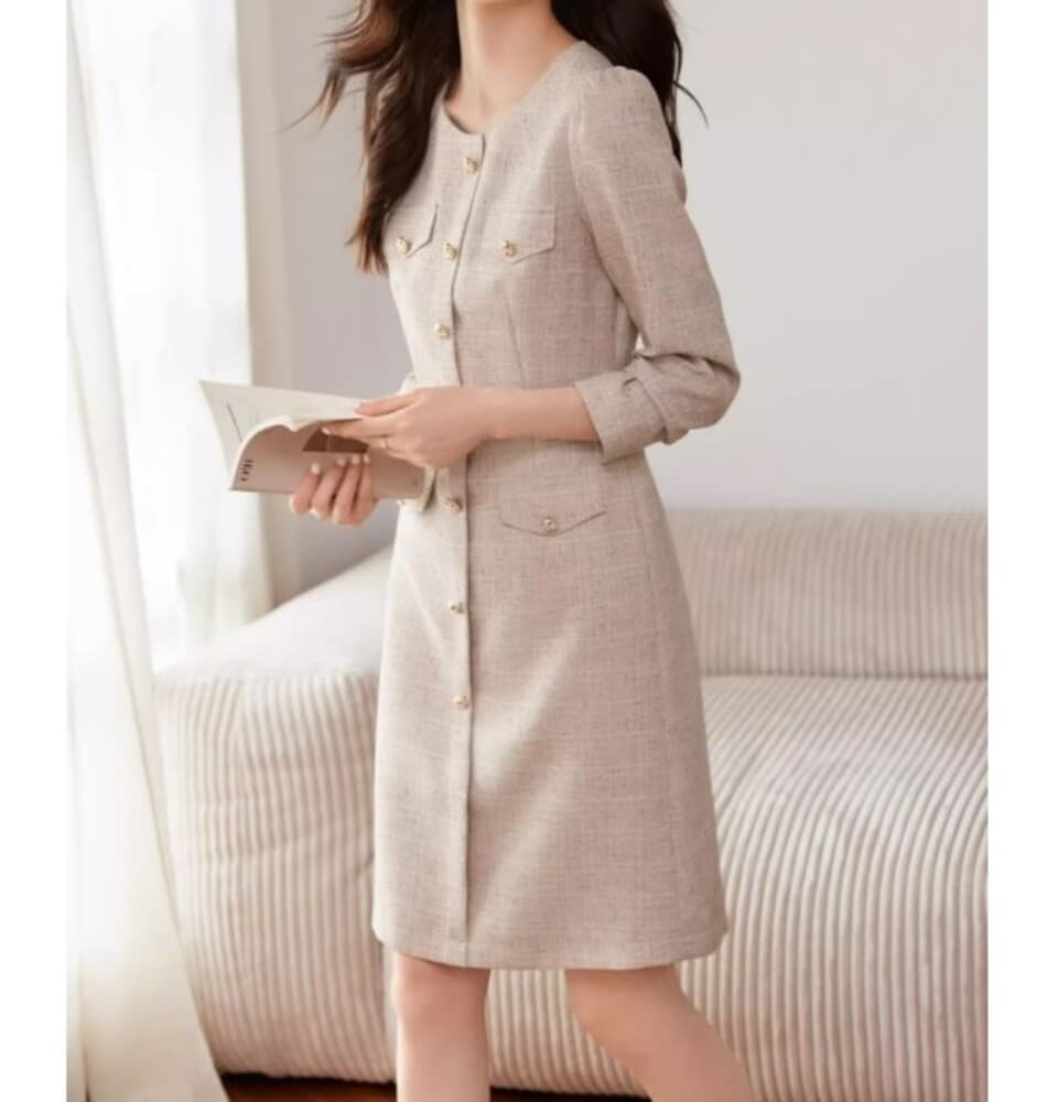 イエベ春/イエベ秋服 金ボタン スタイルアップワンピース