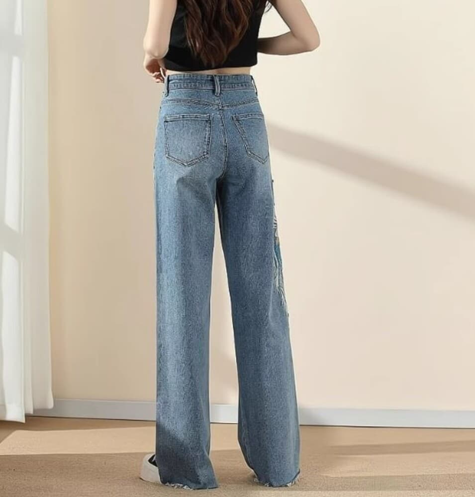 イエベ春/イエベ秋服 刺繍入りデニムパンツ
