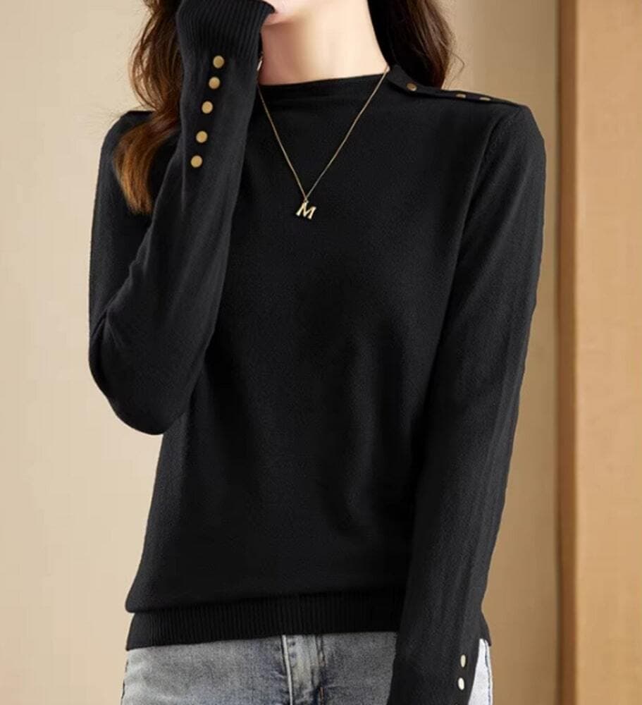 イエベ春/イエベ秋服 ゴールドボタンハイネックニット