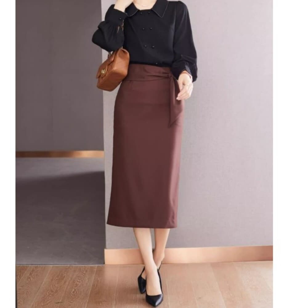 イエベ秋服 ハイウエストヒップスカート