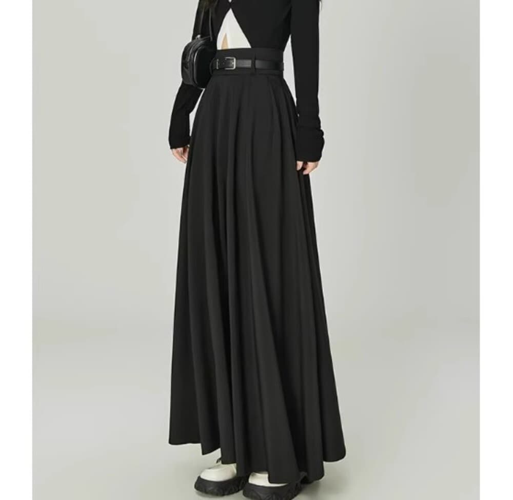 イエベ秋服 Aラインプリーツロングスカート