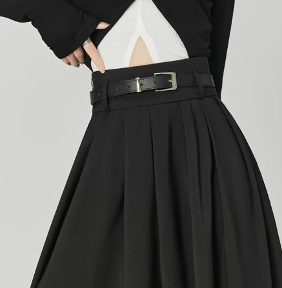 イエベ秋服 Aラインプリーツロングスカート