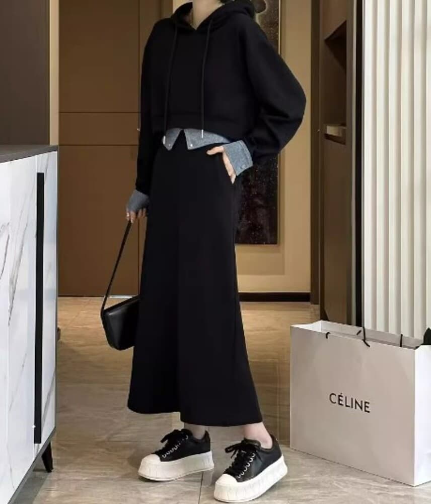 イエベ秋服 デニムレイヤードセットアップ