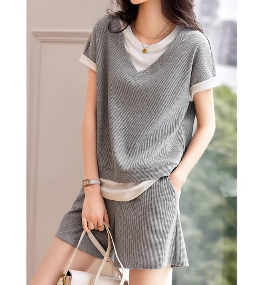 イエベ秋服 スポーツカジュアル セットアップ