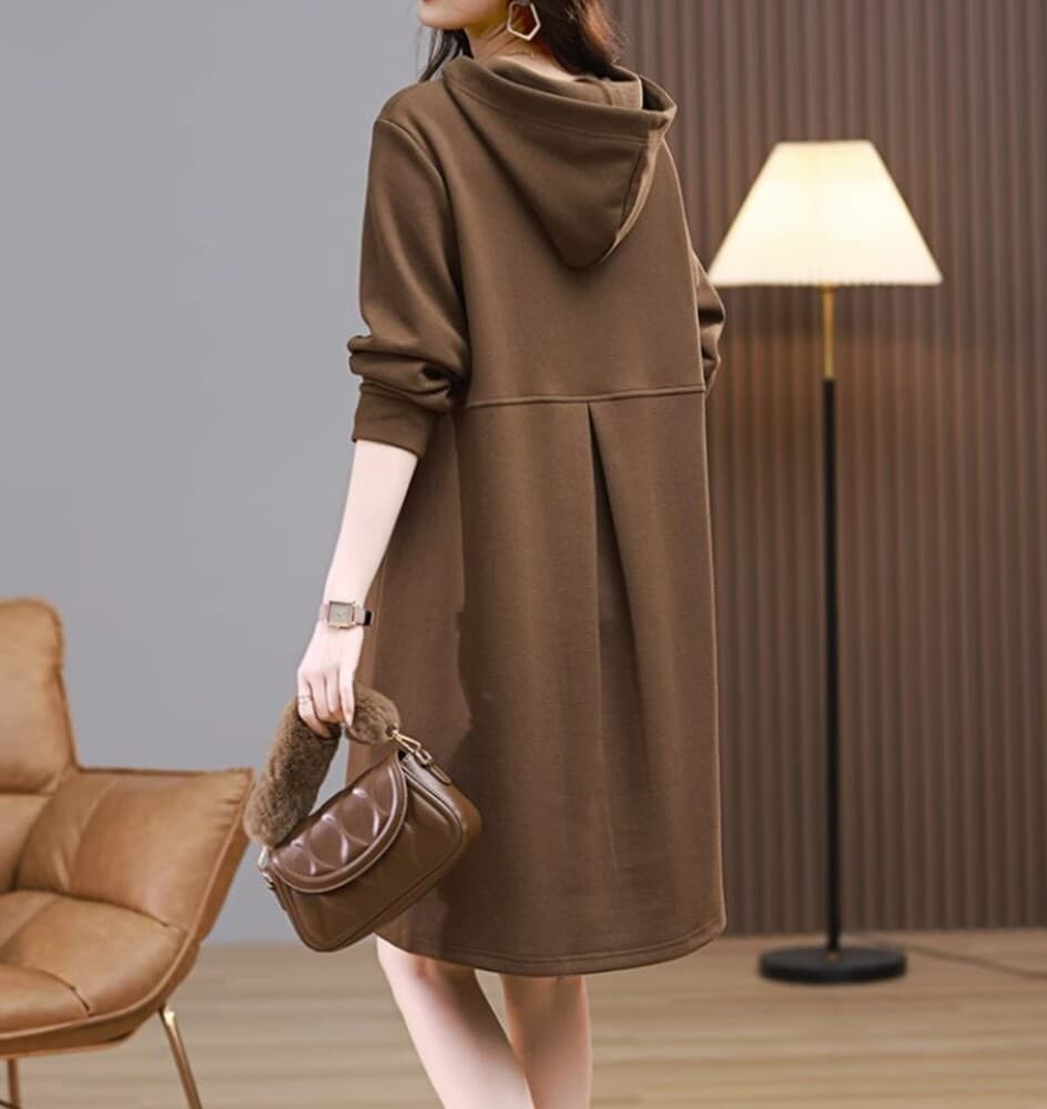 イエベ秋服 ニットパーカーワンピース