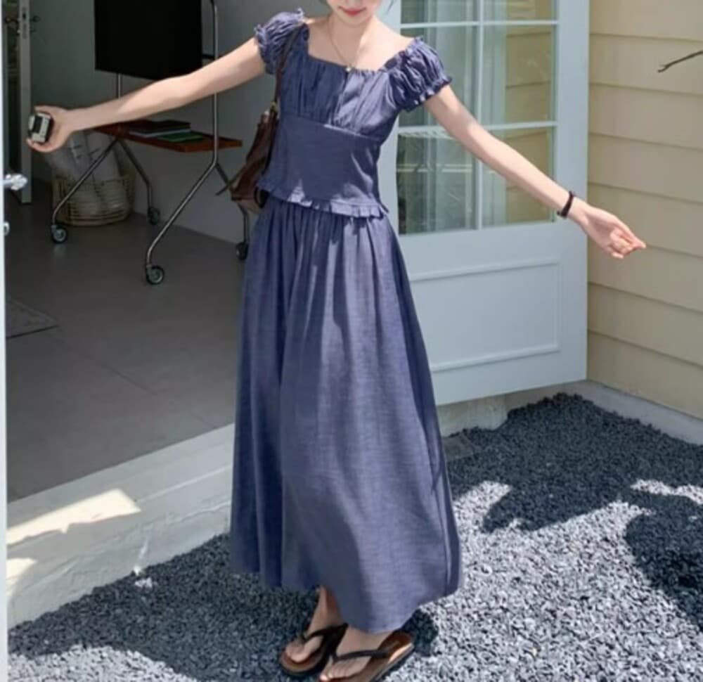 イエベ秋服 オフショルフリルワンピース