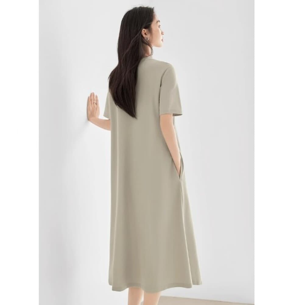 イエベ春/イエベ秋服 シンプルロングワンピース