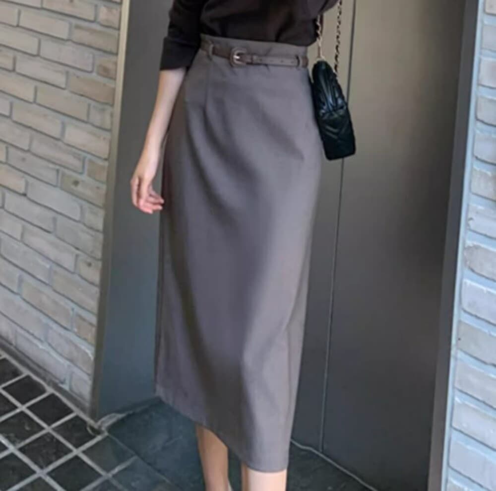 イエベ秋服 タイトミディスカート