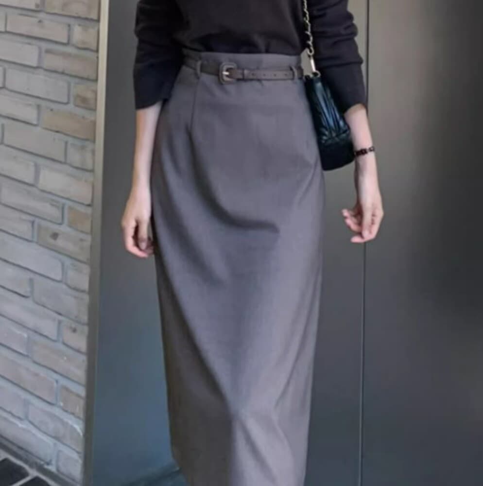 イエベ秋服 タイトミディスカート
