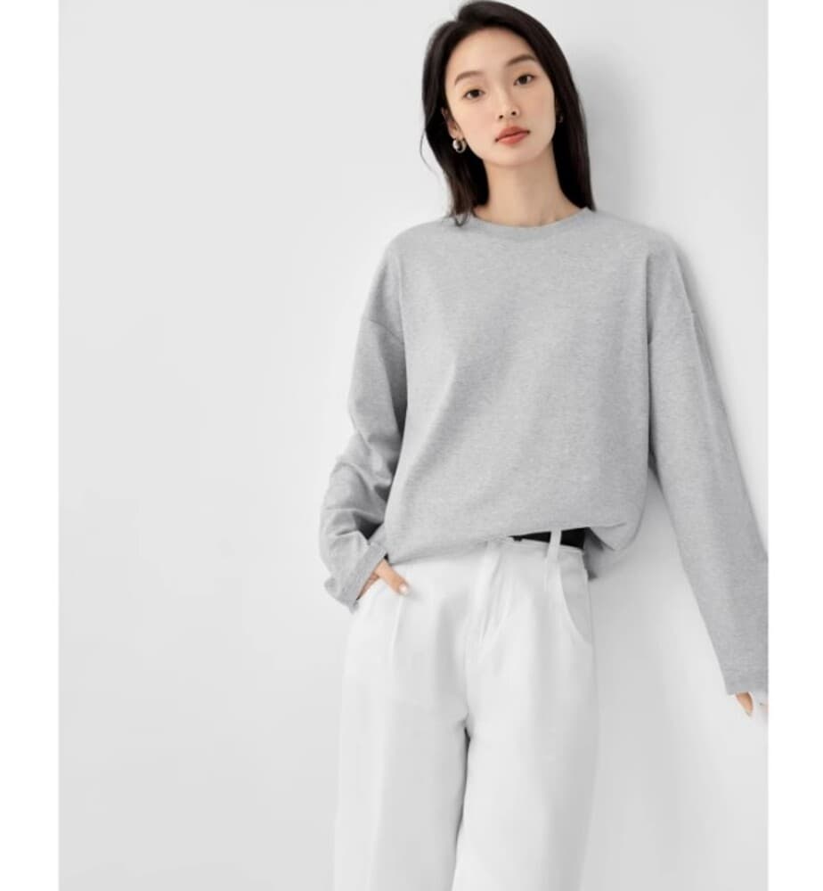 イエベ春服 シンプルトレーナー