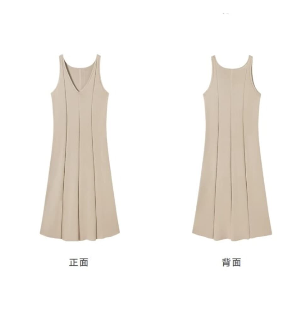 イエベ春/イエベ秋服 Vネックワンピース