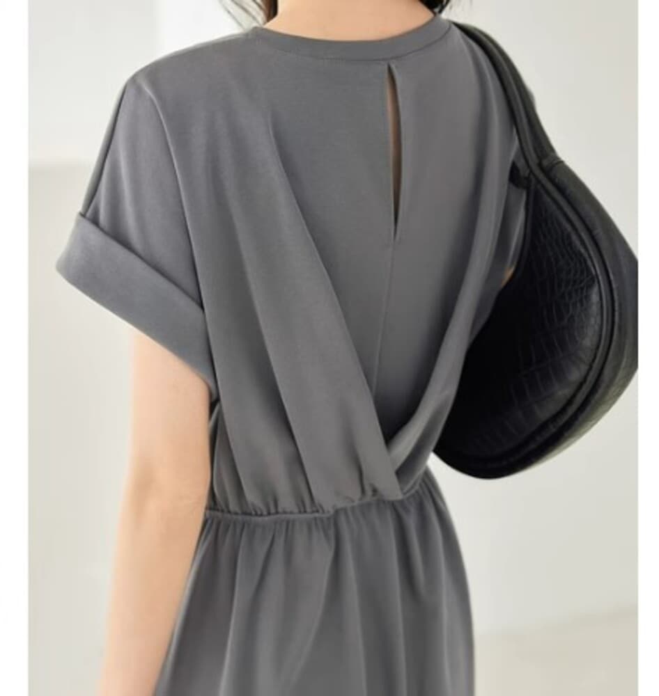 イエベ秋服 半袖ワンピース