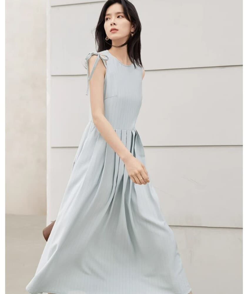 イエベ春服 ノースリーブワンピース