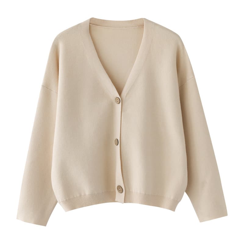 イエベ春/イエベ秋服 上品な ベージュ 柔らか素材 ボタン留め ゆったり カーディガン`