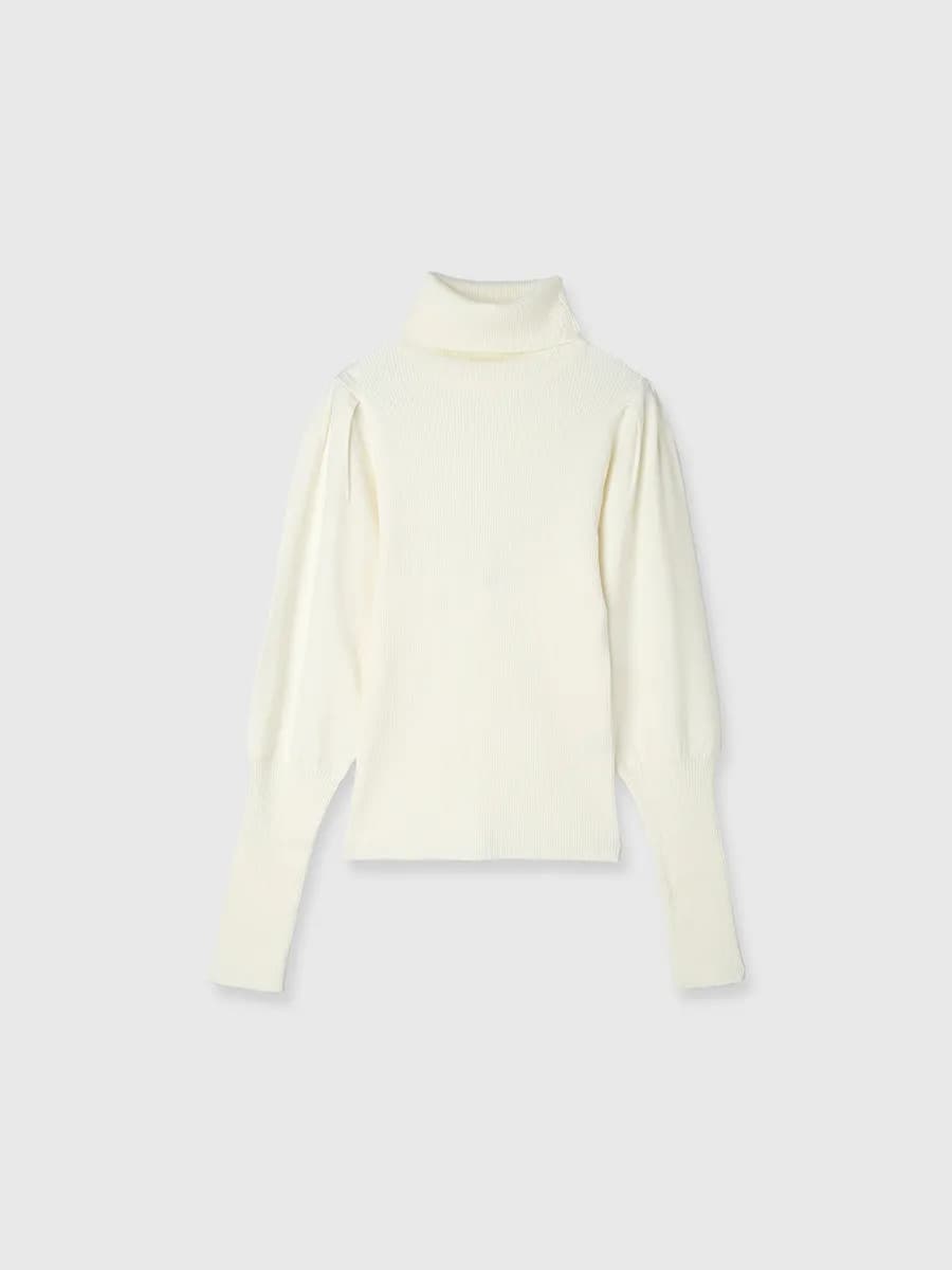 イエベ春/イエベ秋服 パフスリーブタートルニット