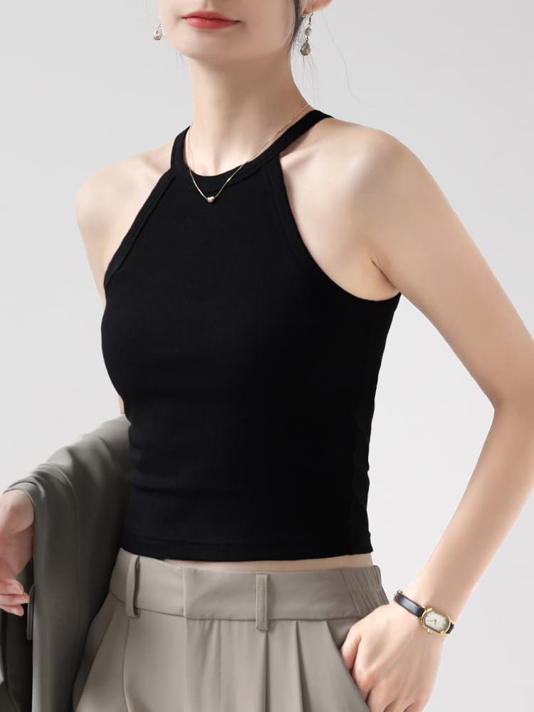 イエベ春/イエベ秋服 すっきりホルターネックリブトップス