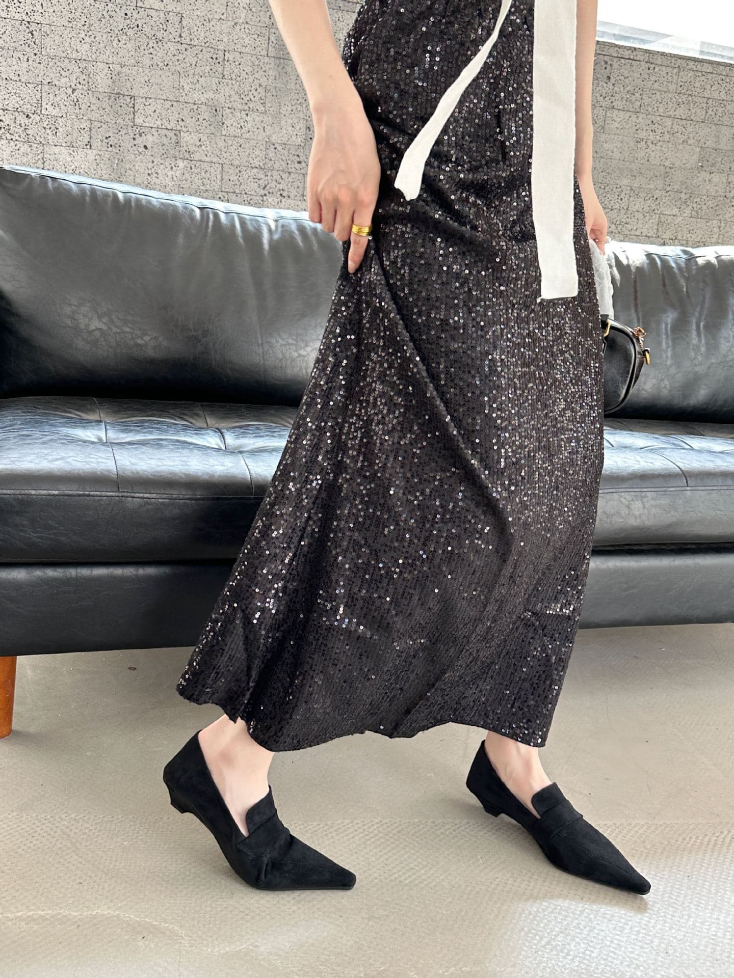 イエベ春/イエベ秋服 ポインテッドトゥ スエードローファー