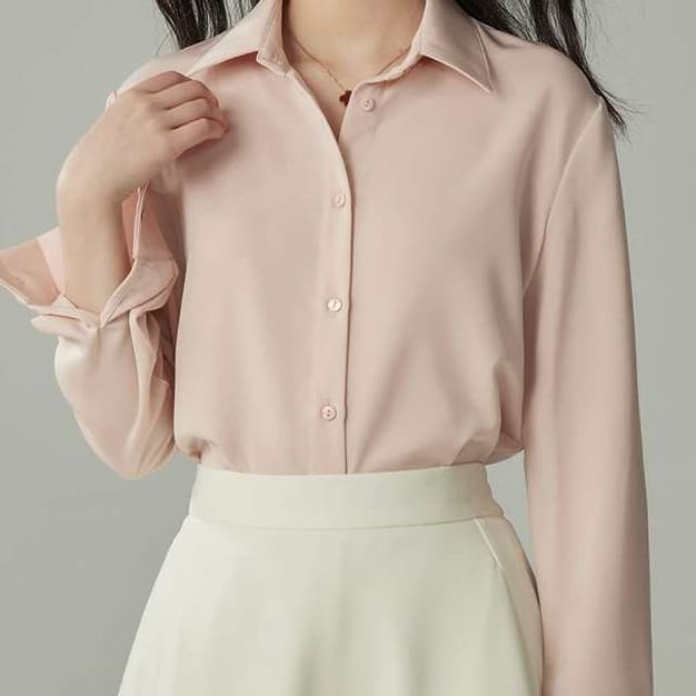 イエベ春服 上品シルエット オフィスシャツ