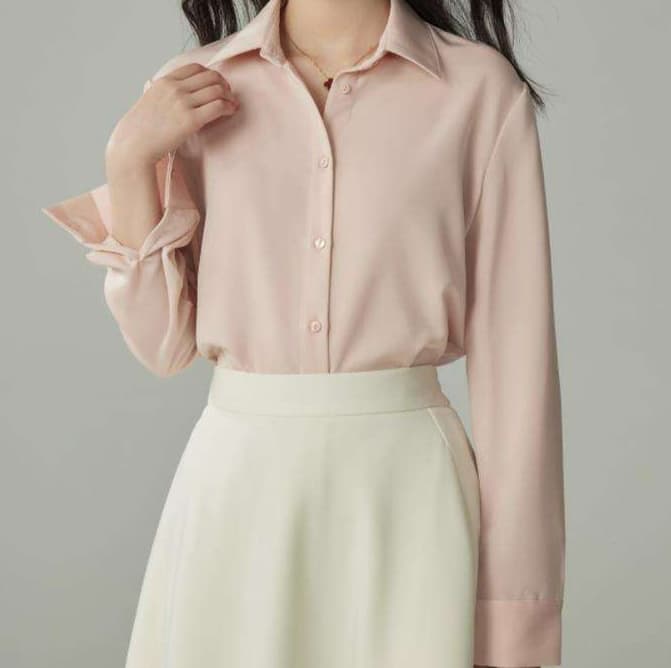 イエベ春服 上品シルエット オフィスシャツ