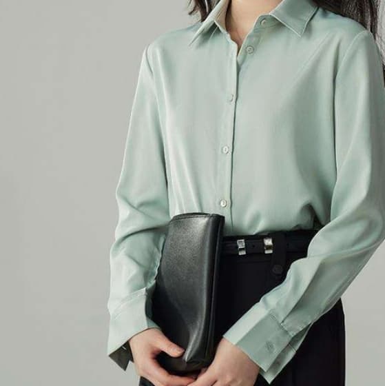 イエベ春服 上品シルエット オフィスシャツ