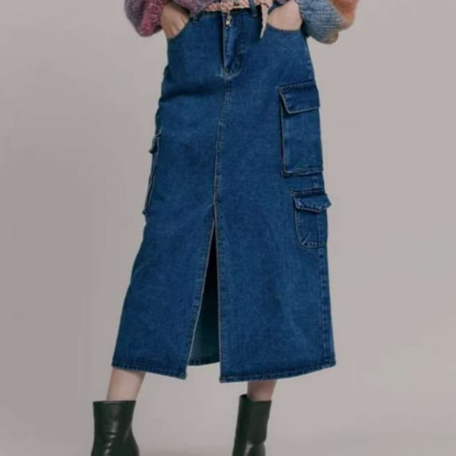 イエベ春/イエベ秋服 カーゴポケットデザインミディスカート