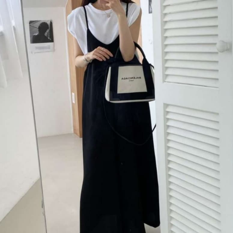 イエベ春/イエベ秋服 シンプル優雅なキャミワンピース