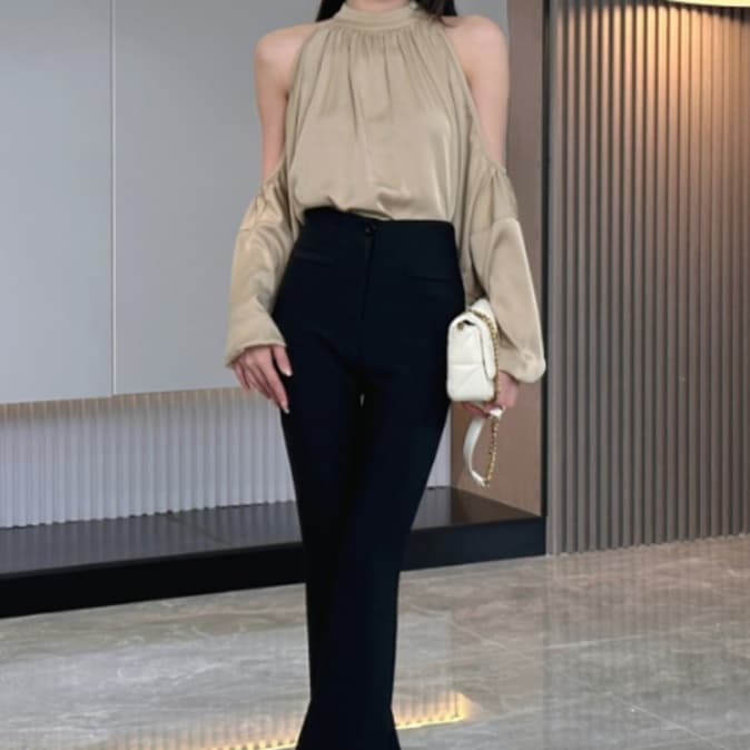 イエベ春/イエベ秋服 ぽわん袖オープンショルダーブラウス