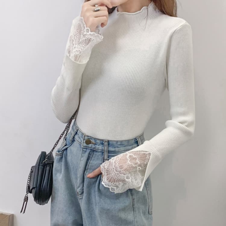 イエベ春/イエベ秋服 レース袖リブニットブラウス