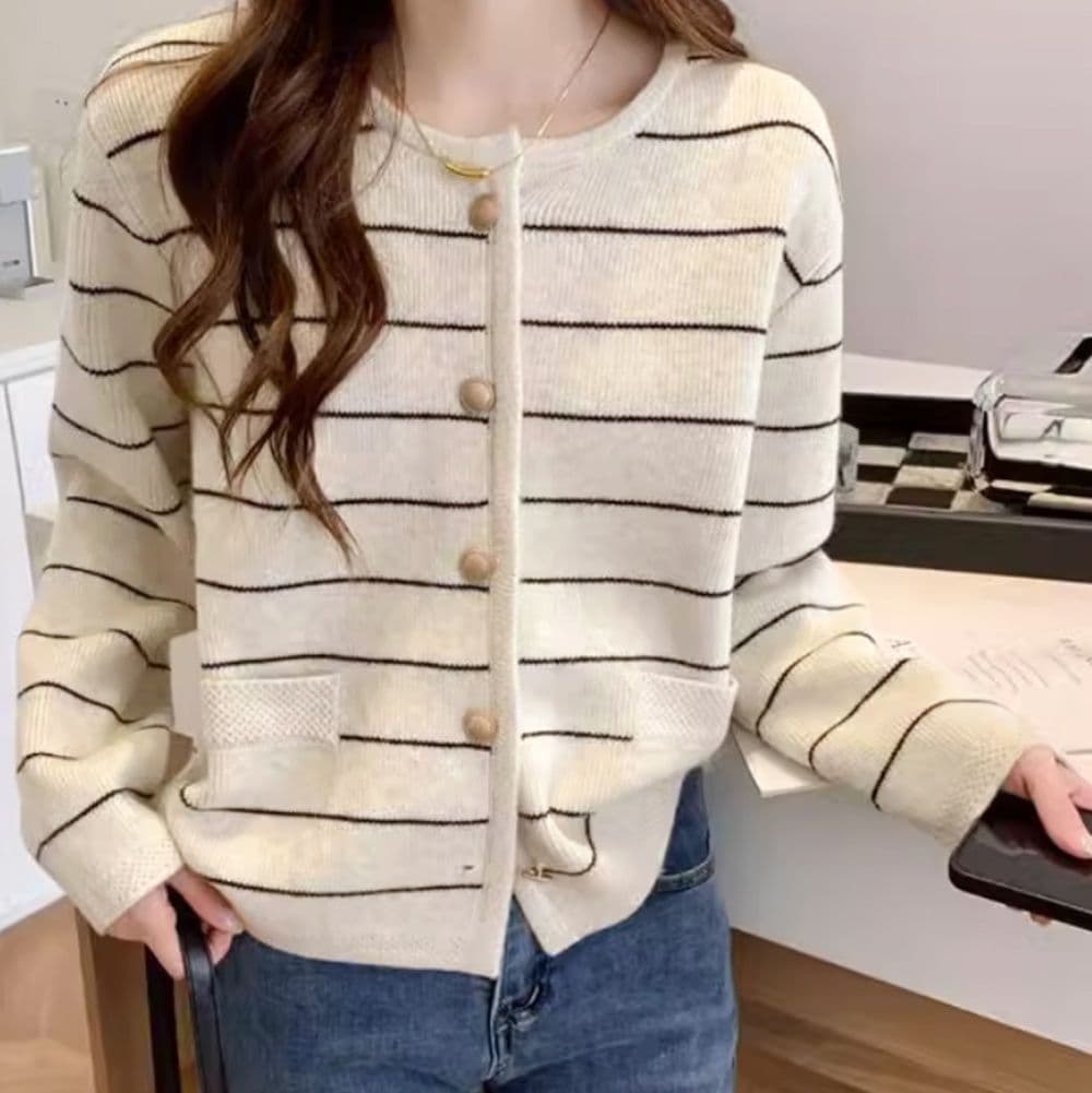 イエベ春/イエベ秋服 細ボーダー柄ニットカーディガン