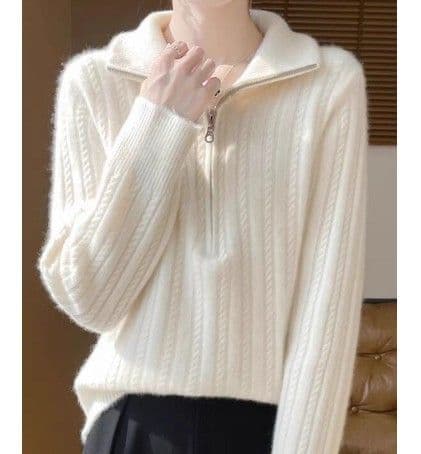 イエベ春/イエベ秋服 ケーブル編みフード付きハーフジップニット