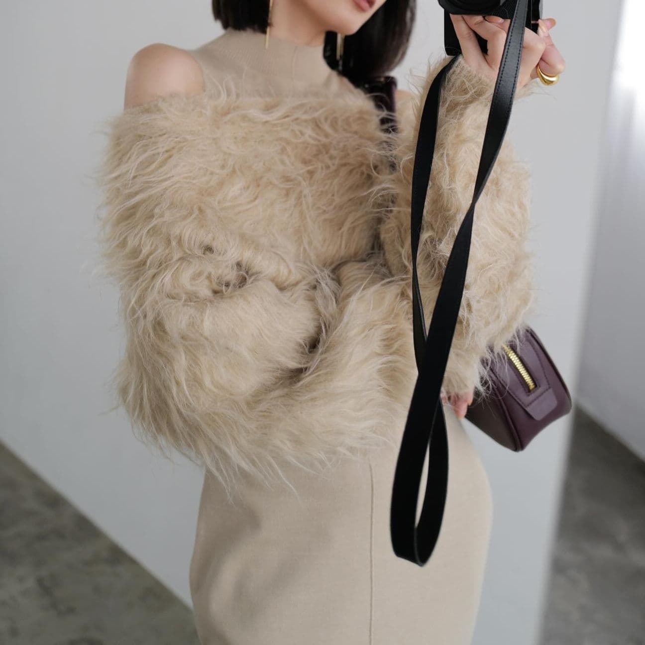 イエベ春/イエベ秋服 ファー風ニットカーディガン+ベストワンピースセット