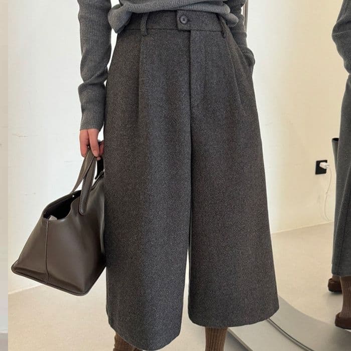 イエベ秋服 上品なウール風ワイドクロップド丈パンツ