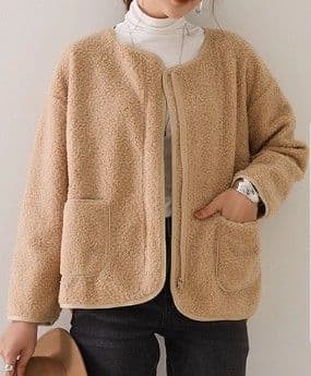 イエベ春/イエベ秋服 もこもこボア素材ノーカラージップジャケット