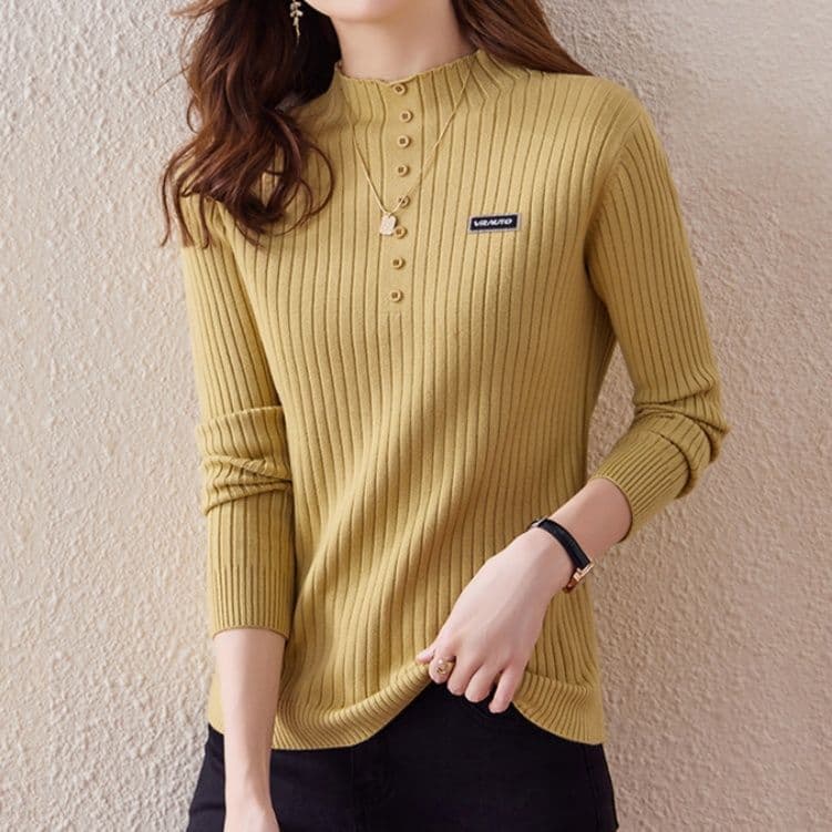 イエベ春/イエベ秋服 リブ編み前開きボタン付きハイネックニット