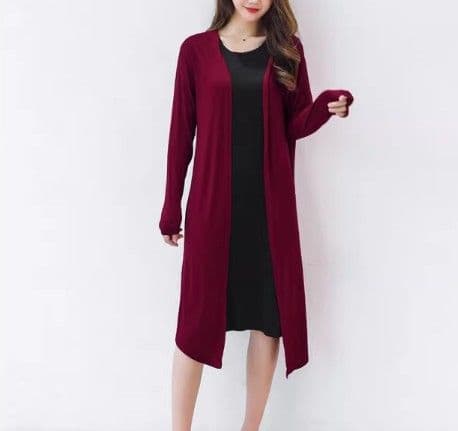 イエベ春/イエベ秋服 上品なロング丈ニットカーディガン