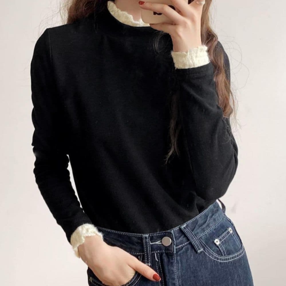 イエベ春/イエベ秋服 襟元レース付きハイネックリブニット