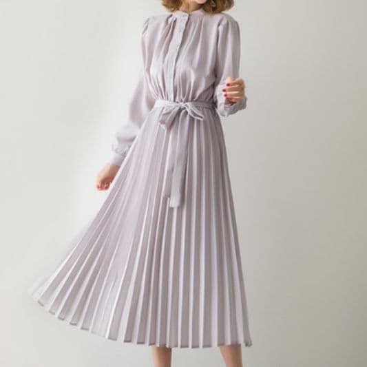 イエベ秋服 プリーツスカート長袖リボンベルト付きワンピース