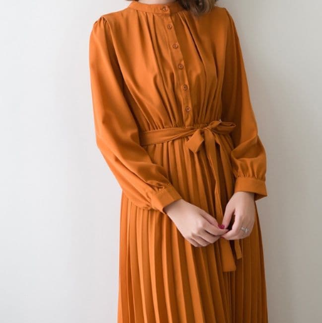 イエベ秋服 プリーツスカート長袖リボンベルト付きワンピース