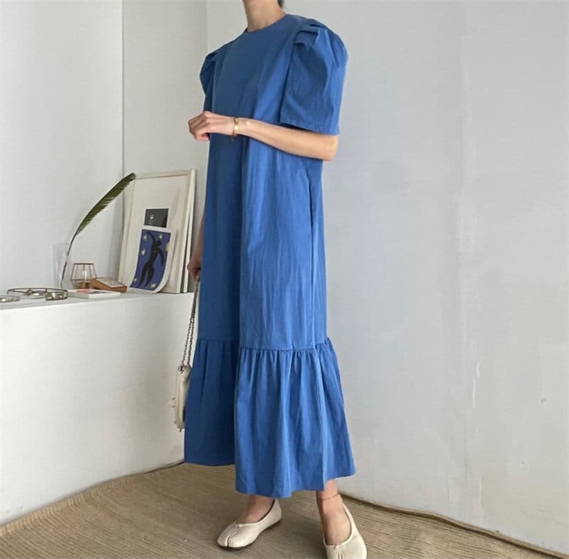 イエベ春服 パフスリーブティアードワンピース