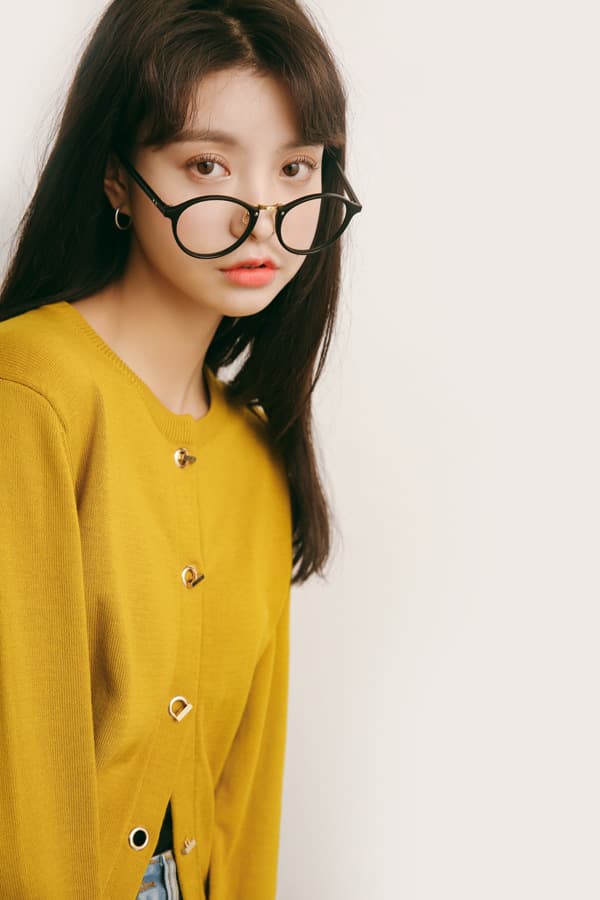 イエベ春/イエベ秋服 柔らかシンプルニット