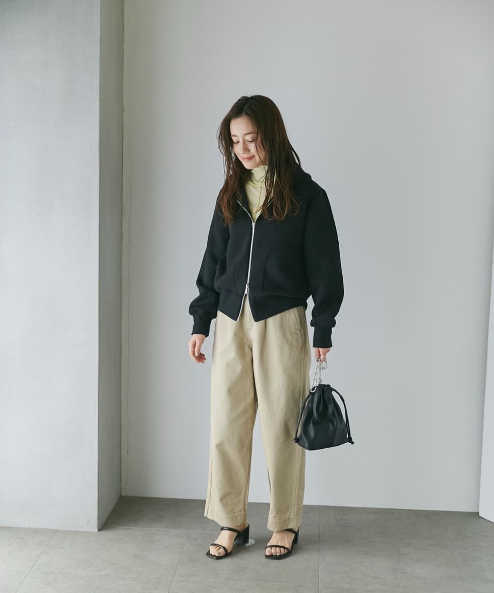 イエベ春/イエベ秋服 シンプル フード付パーカー