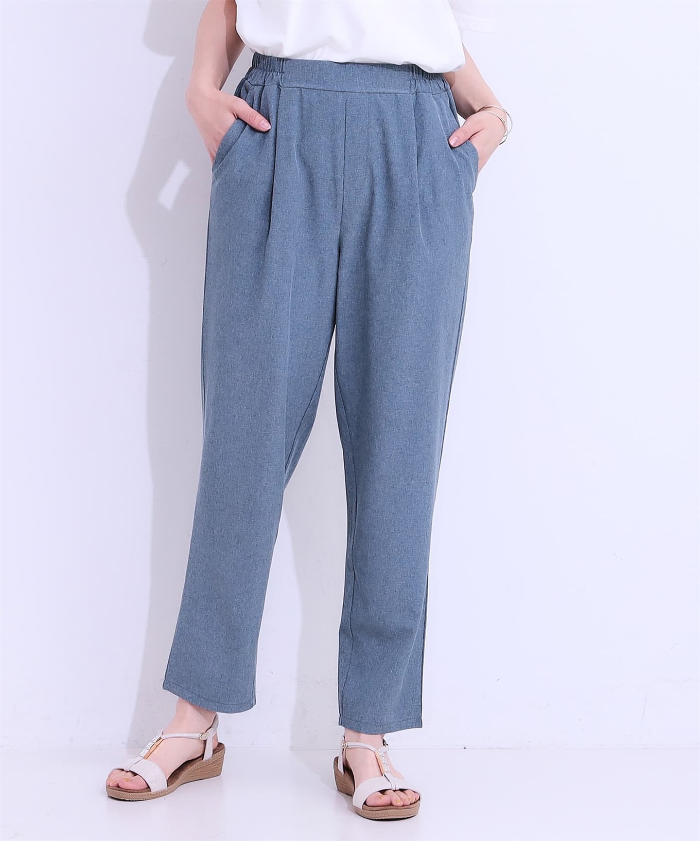 イエベ春/イエベ秋服 やわらか仕立て上品テーパードパンツ