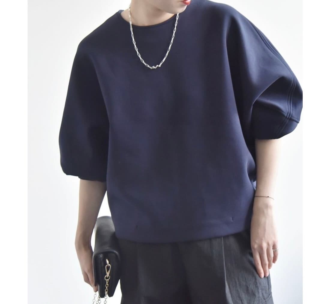 イエベ春/イエベ秋服 ぽわん袖トレーナー