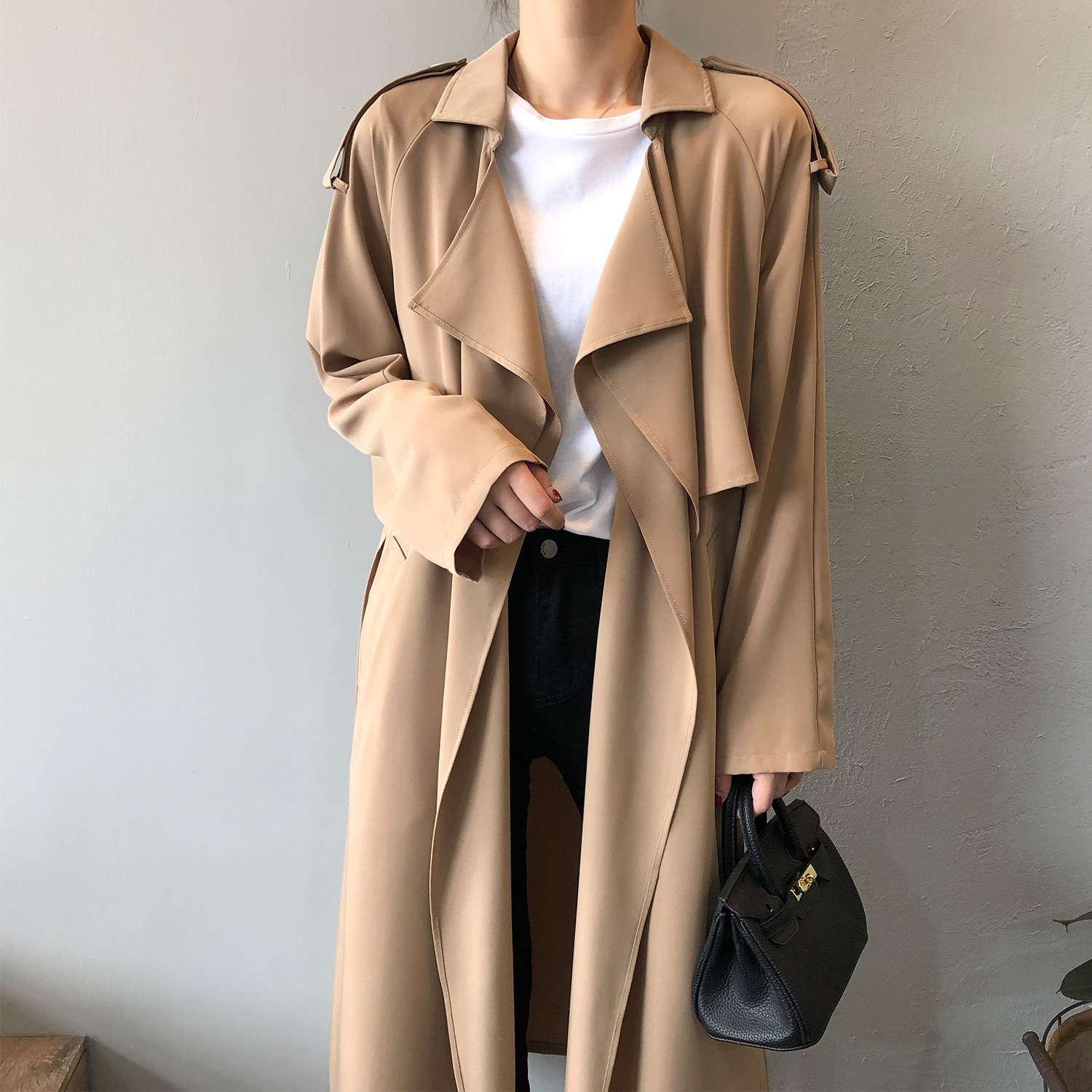 イエベ春/イエベ秋服 クラシカル ドレープロングコート