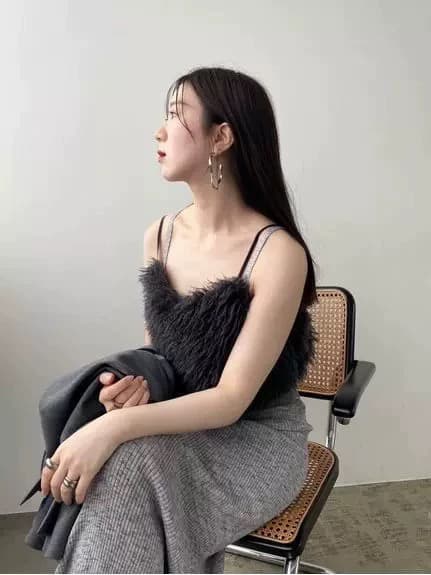 イエベ春/イエベ秋服 もこもこファーニットベスト
