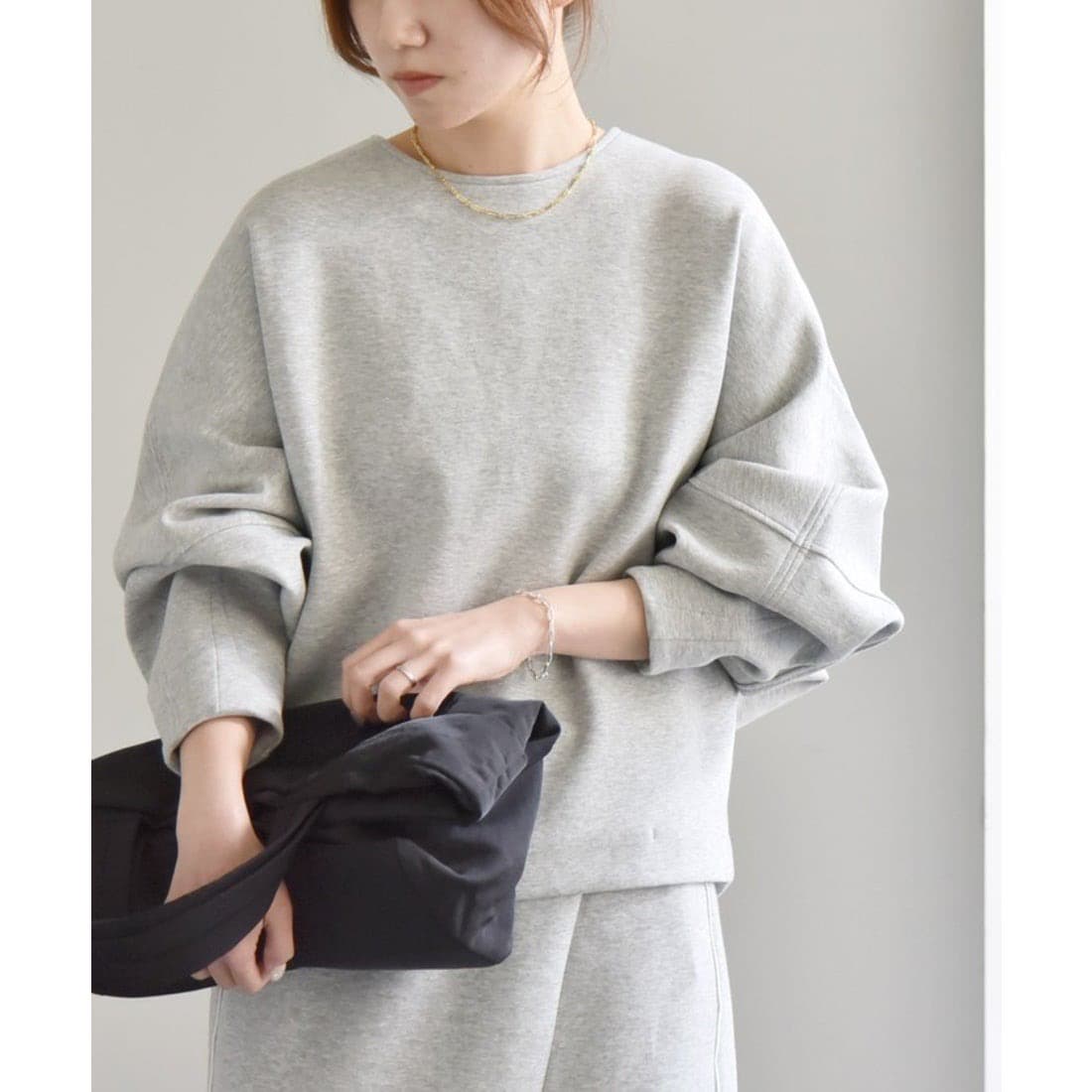 イエベ春/イエベ秋服 ぽわん袖トレーナー