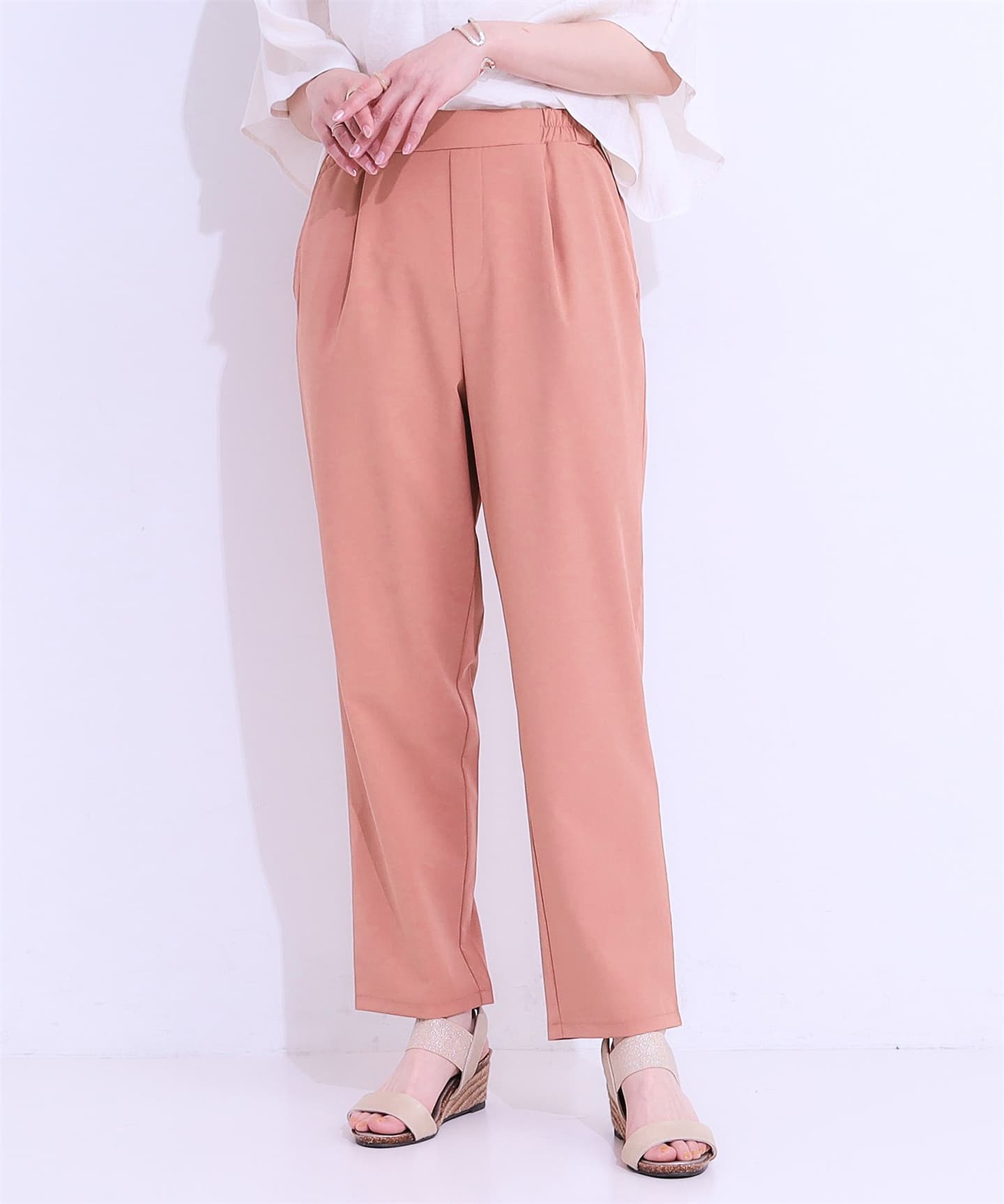 イエベ春/イエベ秋服 やわらか仕立て上品テーパードパンツ