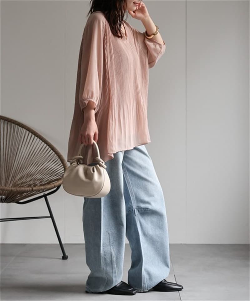イエベ春/イエベ秋服 プリーツシャツ ゆったりブラウス 上品カジュアル